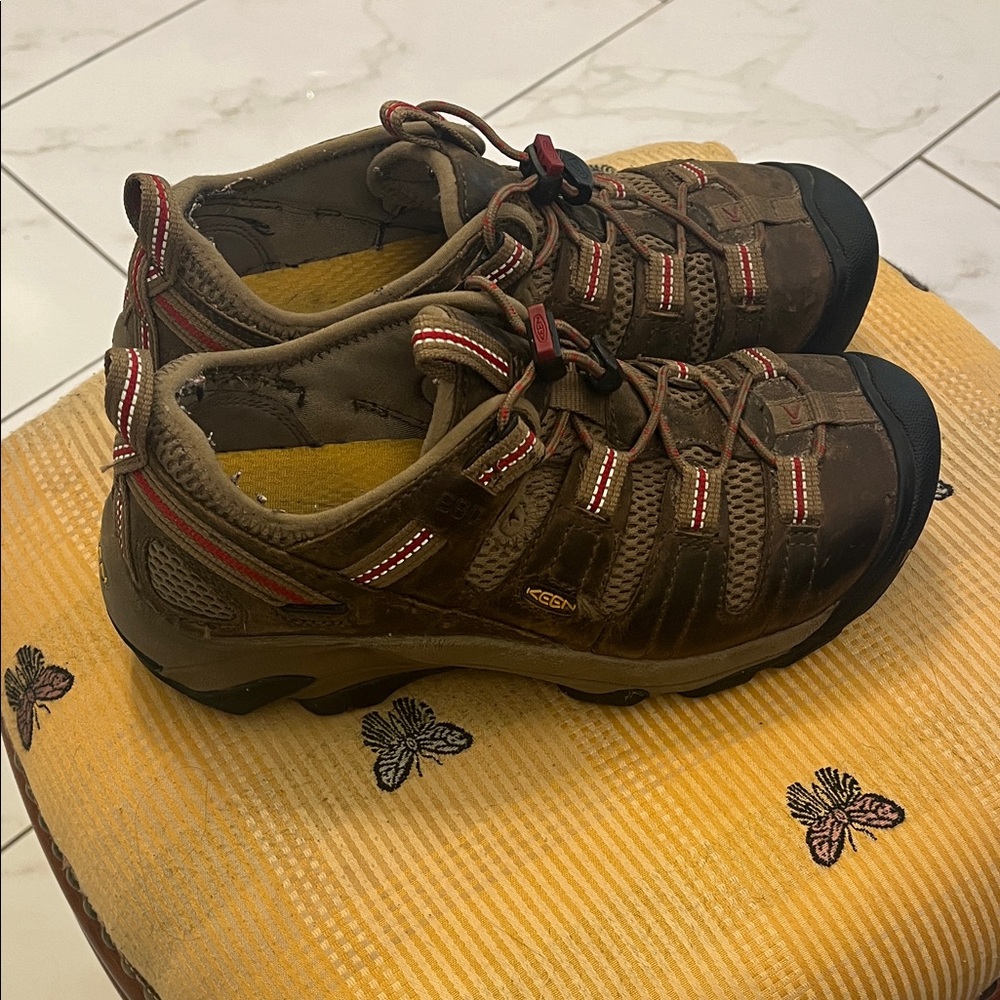 Keen Brown and Red Outdoor Shoes